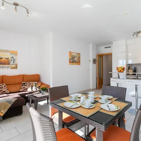 Leo Apartment *